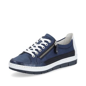 Blue laced shoe D5826-15
