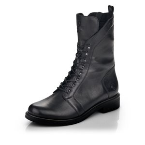 Black laced Boot D8380-01