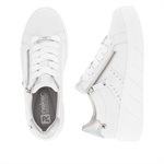 White laced shoe W0505-80